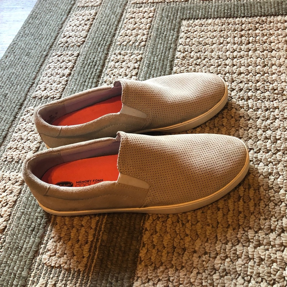 Dr. Scholl’s shoes